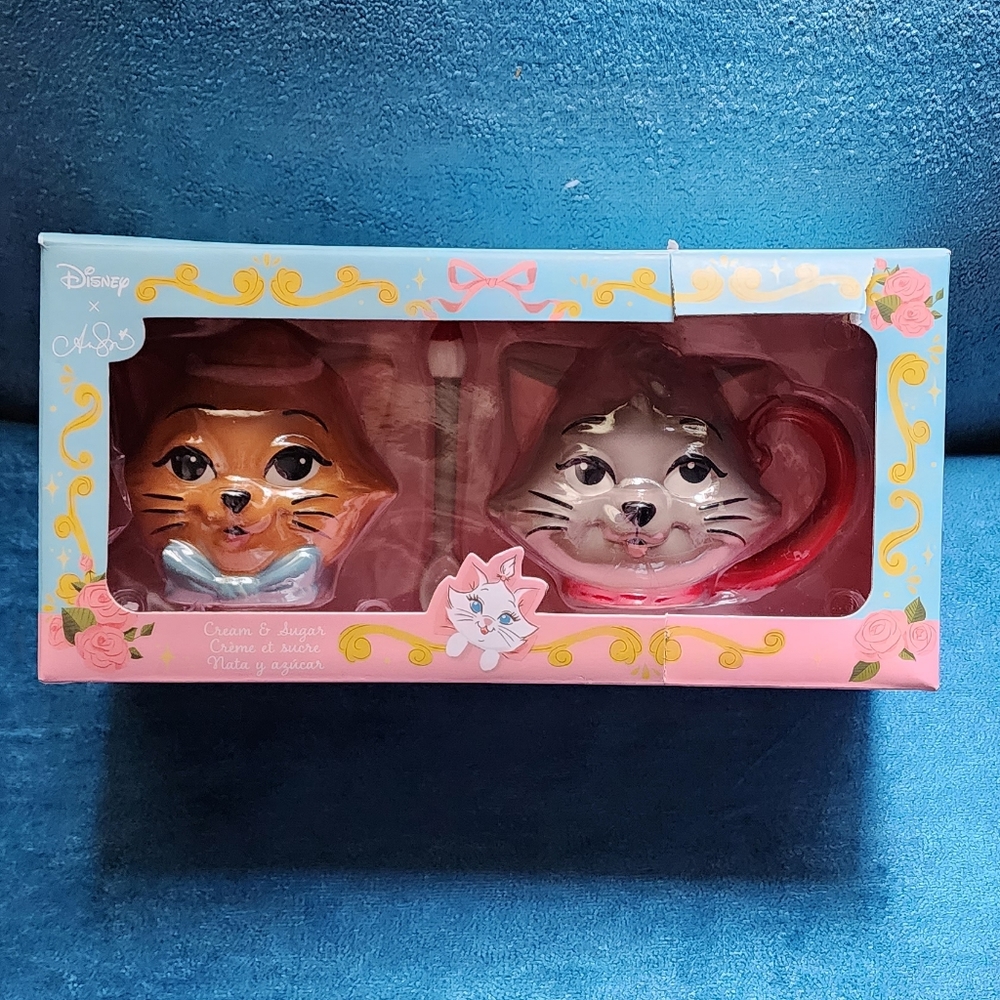 Adorable Aristocats Berlioz & Toulouse Ceramic Cream and Sugar Set